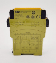 Lade das Bild in den Galerie-Viewer, Pilz 784131, PNOZ e1vp C 10/24VDC 1so 1so t, Sicherheitsschaltgerät (standalone)