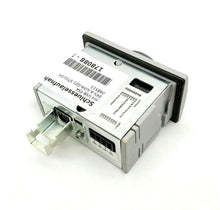 Lade das Bild in den Galerie-Viewer, Euchner EKS-A-IUXA-G01-ST01/04 Schlüsselaufnahme mit USB-Schnittstelle - 098513