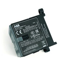Lade das Bild in den Galerie-Viewer, ABB B6-30-01-80 Kleinschütz 220-240V 40-450Hz GJL1211001R8010