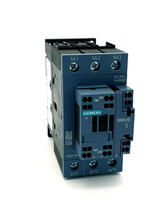 Lade das Bild in den Galerie-Viewer, Siemens 3RT2036-3NB30, Leistungsschütz, AC-3 51 A, 22 kW / 400 V 1 S + 1 Ö
